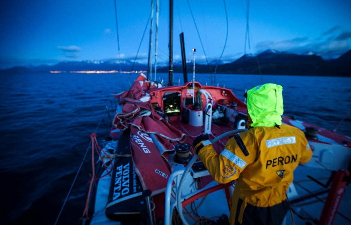 2014-15, Dongfeng Race Team, Leg5, OBR, VOR, Volvo Ocean Race, onboard, Ushuaia, Eric Peron, suspended racing