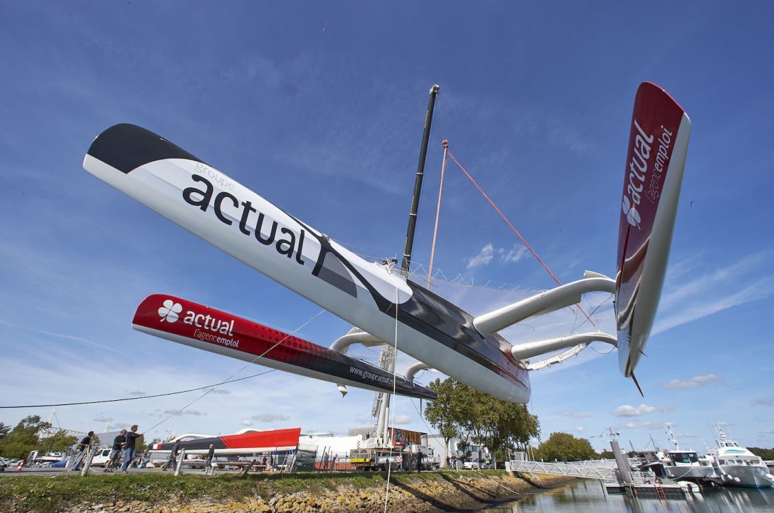 09-2015, OUTSIDE, VANNES, FRANCE, ULTIM, TRIMARAN, MULTIHULL, MULTICOQUE, ACTUAL, YVES LE BLEVEC, LAUNCH, MISE A L'EAU