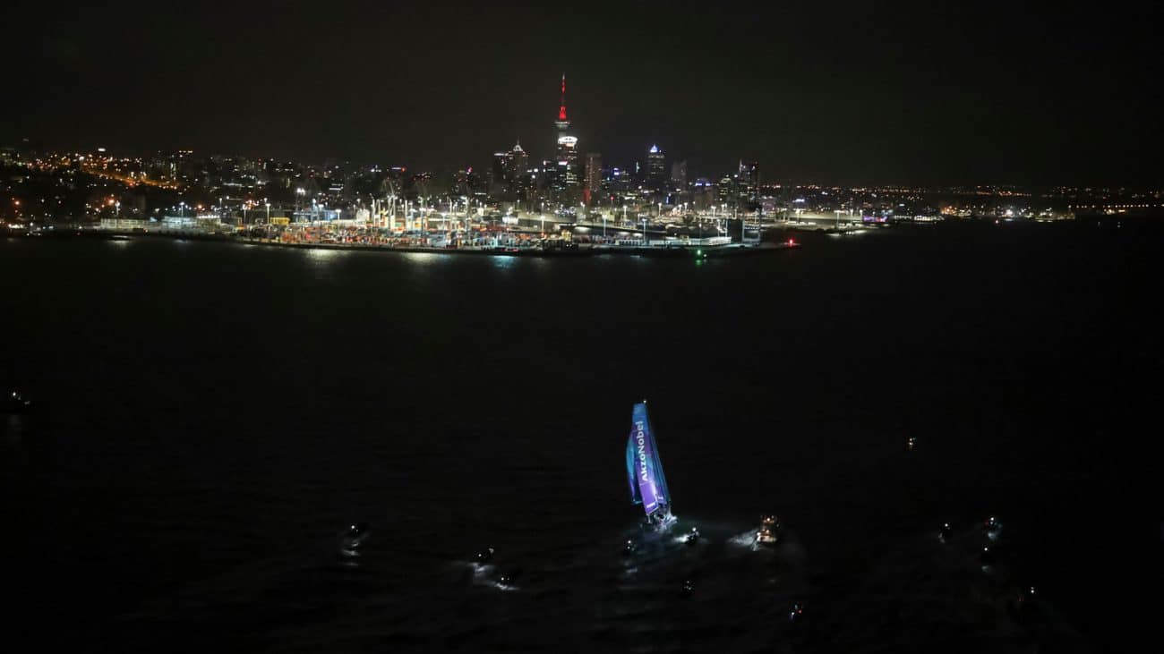 Aerial,Helicopter,Leg 6,New Zealand,Auckland,To Auckland,2017-18,AkzoNobel,Arrivals,port, host city, NZ,Kind of picture