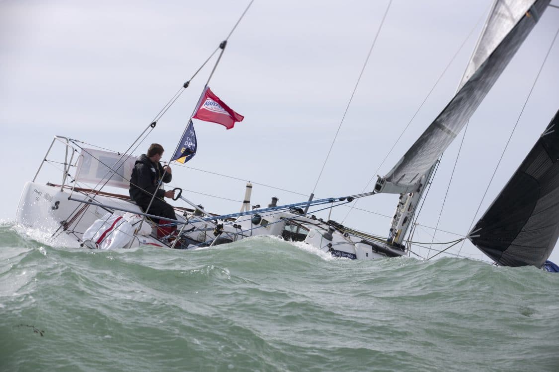 Figaro beneteau 2, Plan Lombard, TABARLY Erwan, Armor Lux, voile 18, france